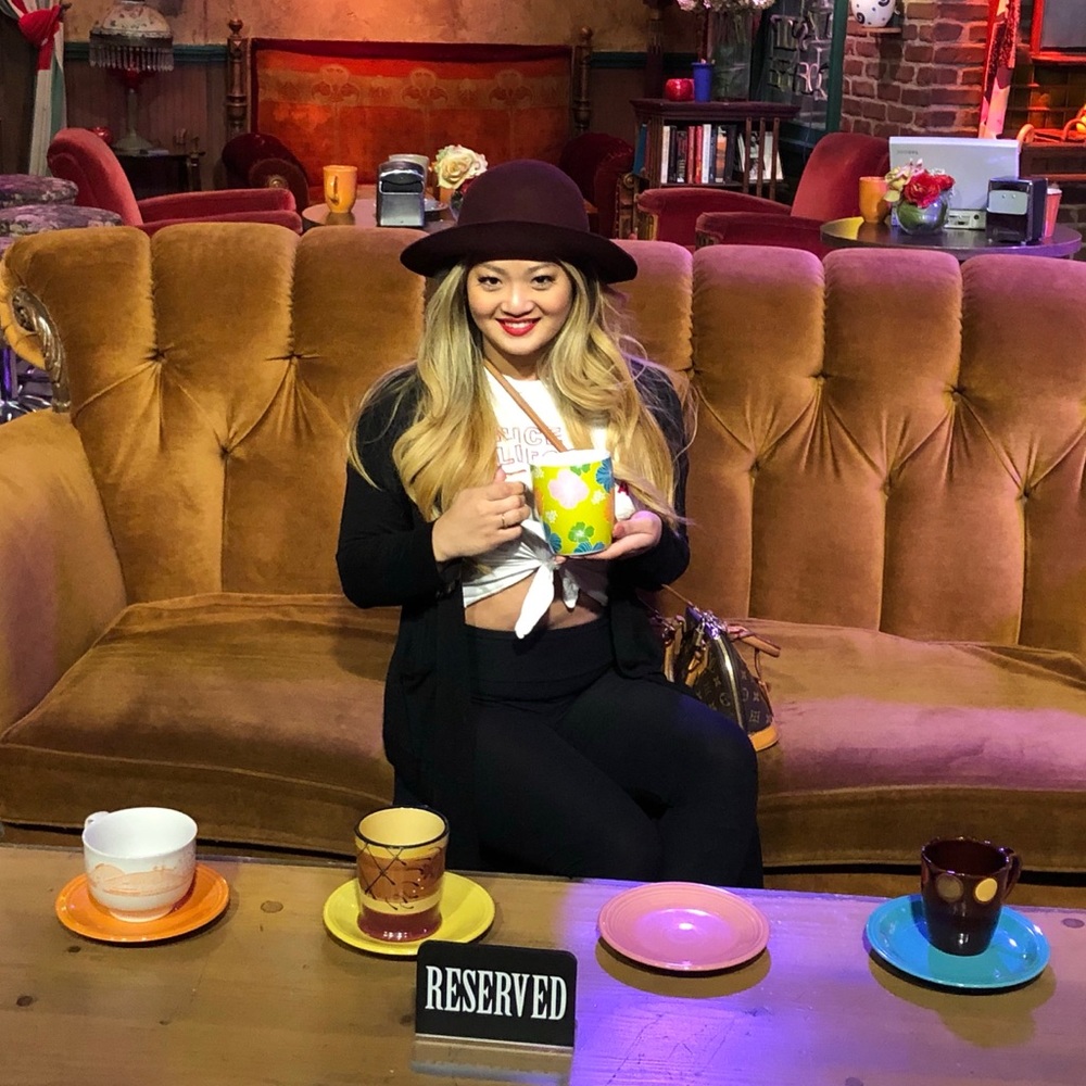 Meet your Posher, Riamond